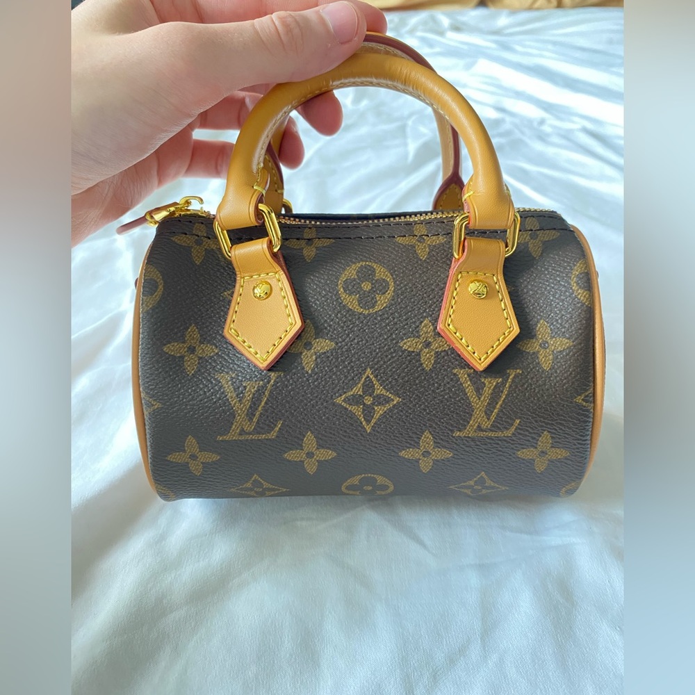 Louis Vuitton Monogram Mini Papillon Zip Pochette in Monogram Canvas/Vachetta Le